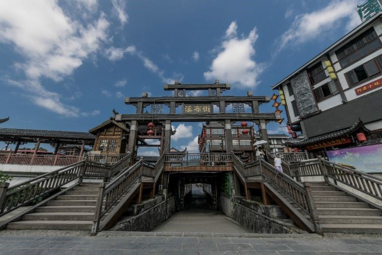 Tour Trương Gia Giới - Phượng Hoàng Cổ Trấn 6N5D Khởi Hành từ Hà Nội